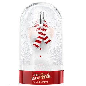 Classique Collector`s Snow Globe